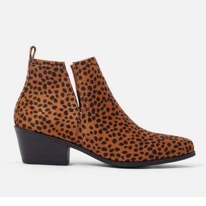 NWT Leopard Print Booties